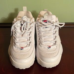 Fila women size 8 sneakers